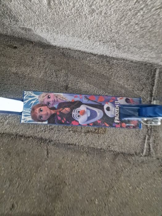 Trotineta da frozen