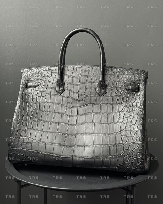 Сумка HERMES Birkin 40 Black Matte Porosus Crocodile