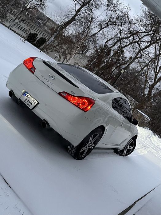 Infiniti G37 Coupe 2010