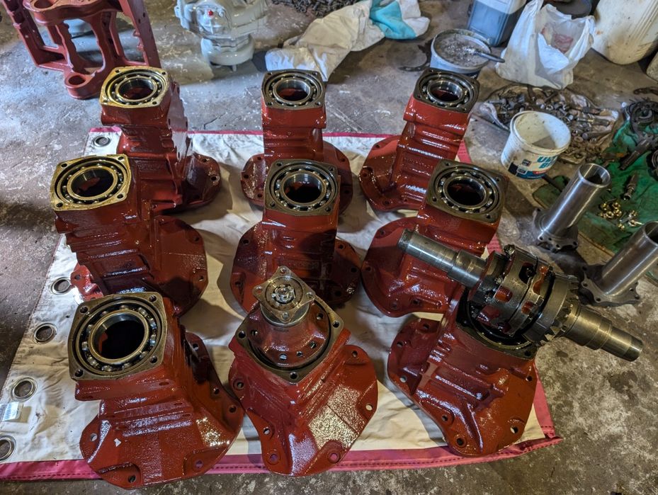 Чулок/рукав МТЗ Ступиця МТЗ 80/82 Задній міст Запчастини Моста Піввісь