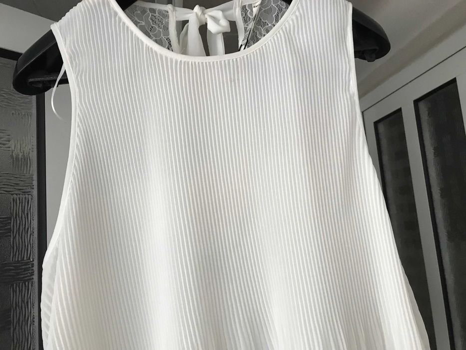 NOVA: Blusa branca- Rendada