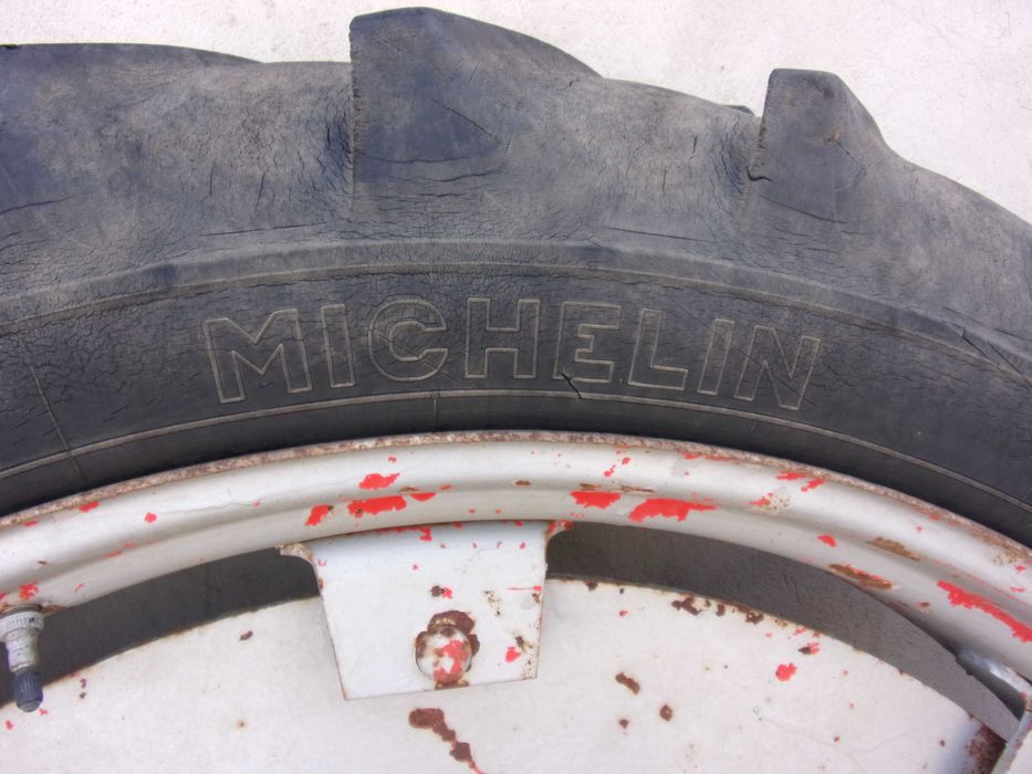 koła wąskie 9,5 x 44 renault case deutz fiat massey ferguson jd nh