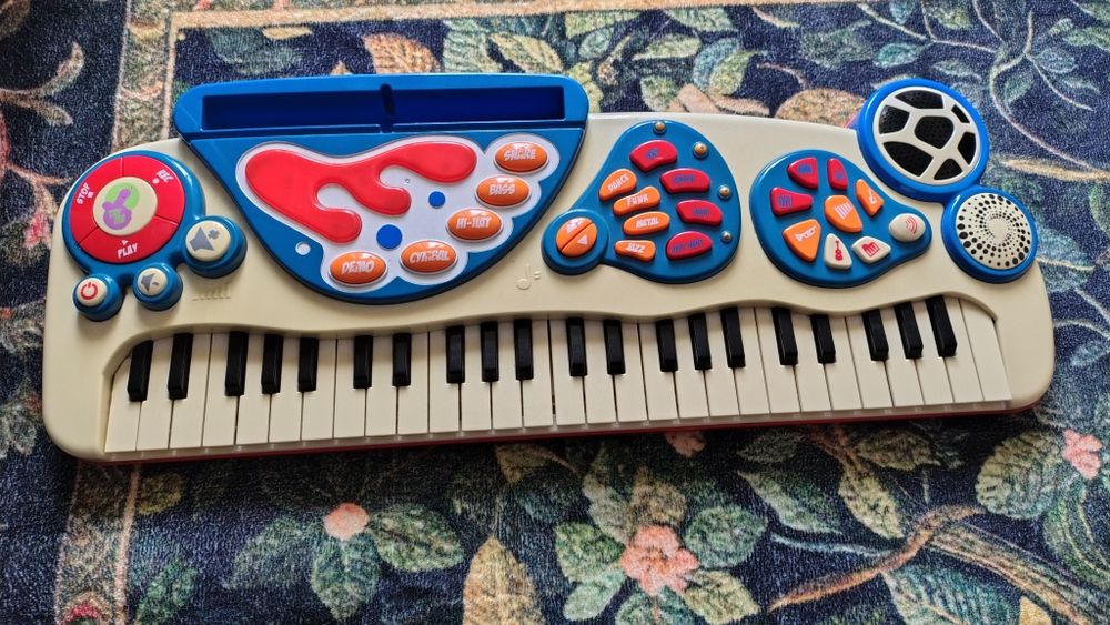 Keyboard z 49 klawiszami instrument dla dzieci muzyczny
8 dźwięków i