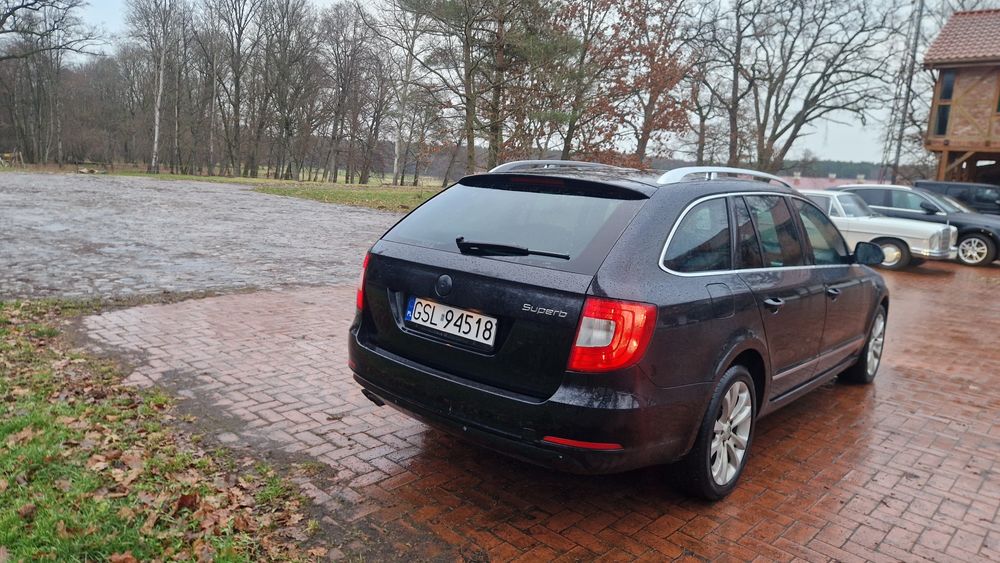 Skoda Superb sprowadzona zarejestrowana  super stan.