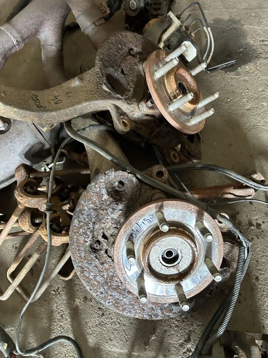 Ford f150 rok 2004-08 Piasta zwrotnica przód lewa lub prawa