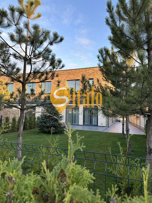 Унікальна пропозиція, Таунхаус з ремонтом, закритий кооператив. БЕЗ%