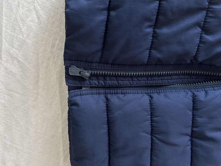 Безрукавка Gap 3р