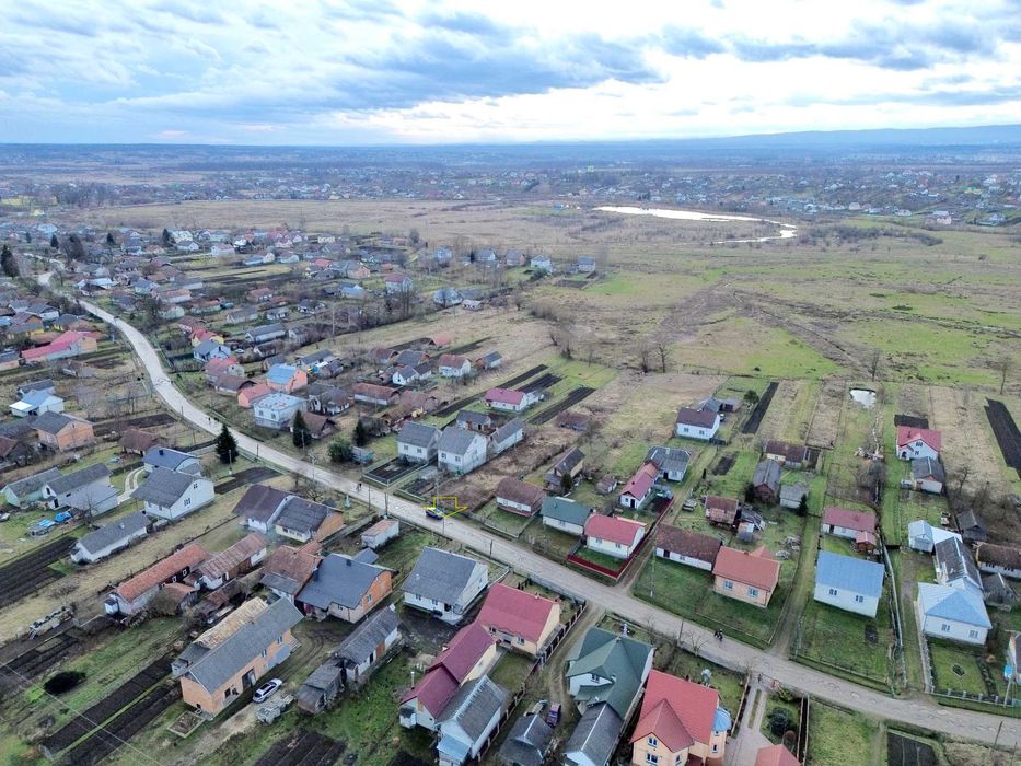 Продається  земельна ділянка у с.Рихтичі 5 км від Дрогобич