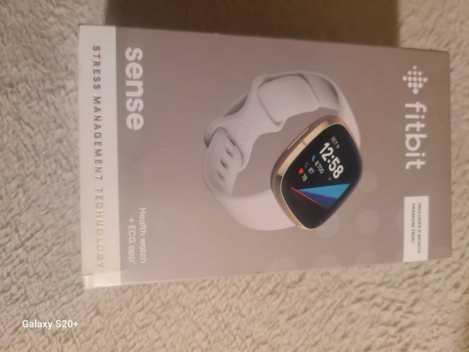 Zegarek smartwatch Fitbit Sense.