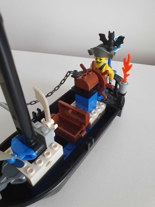 Lego Captain Kragg 7072