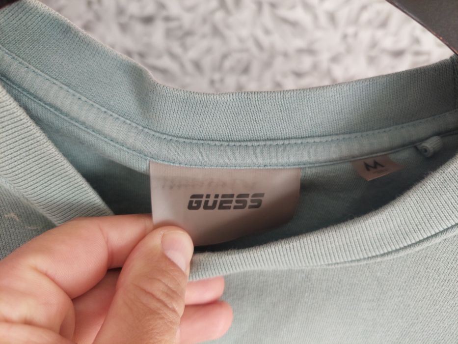 Guess męska bluza w bardzo dobrym stanie oryginalna 100%