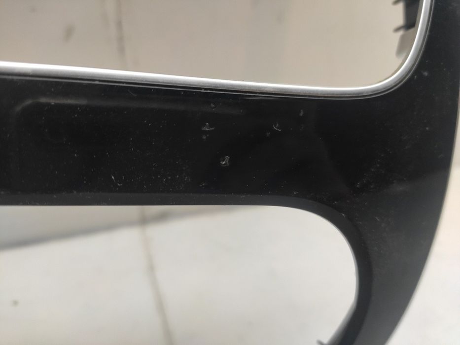 Moldura da consola central / rádio / aro RENAULT Clio IV (BH_)