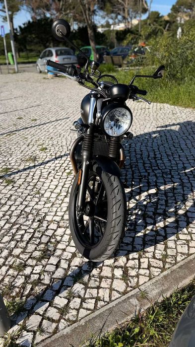 Vendo Triumph Street Twin 900cc 2019