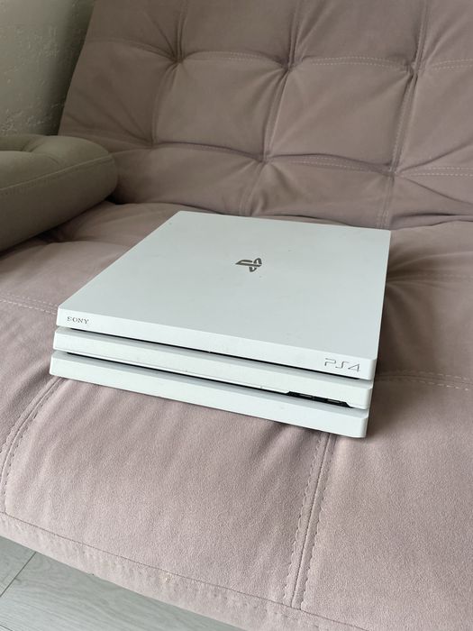 ps4 pro white 2017