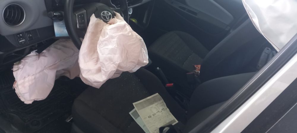 TOYOTA YARIS (P13) 1.0I DE 2016 DISPONÍVEL PARA PEÇAS