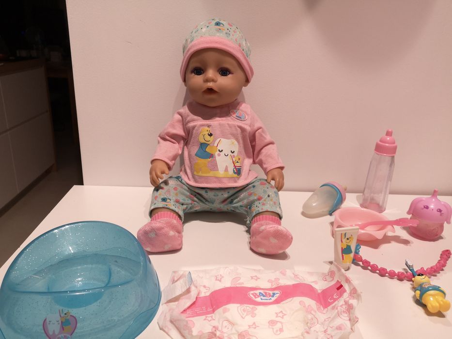 Lalka Baby Born z akcesoriami