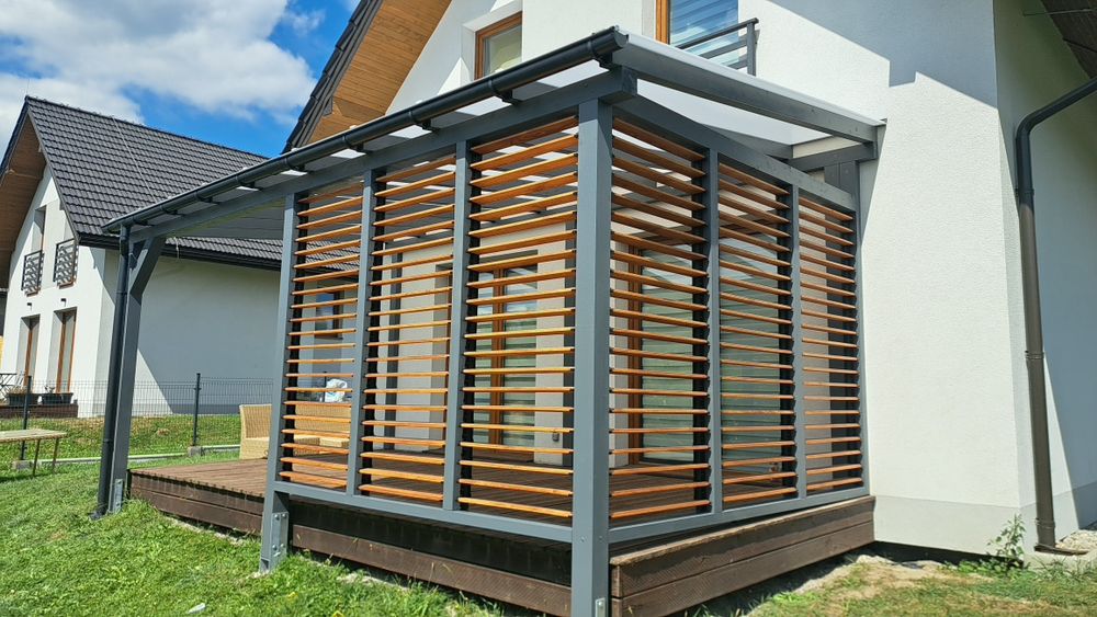Pergole zadaszenia tarasów wiaty zabudowa tarasu