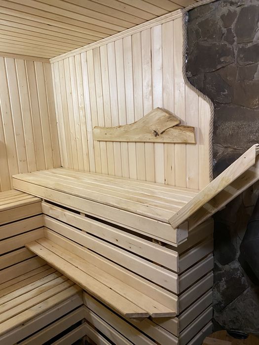 Сучасна еко- садиба з басейном чан баня