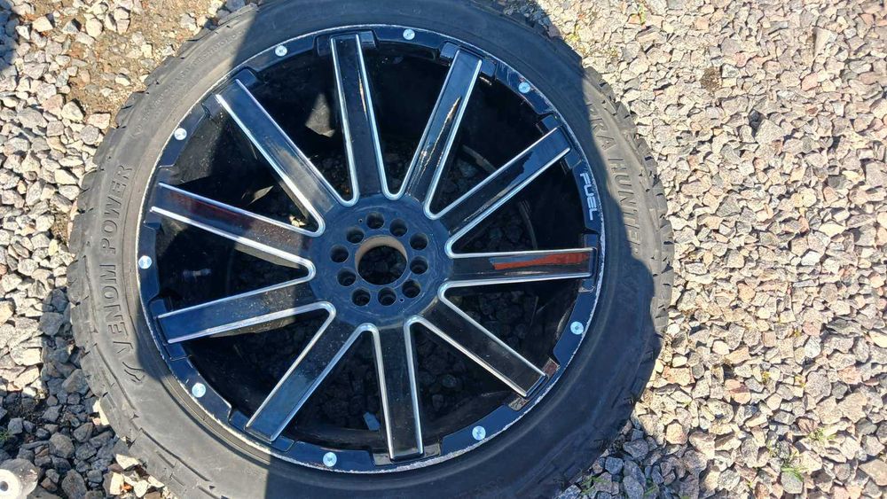 Диски на Jeep Wrangler R22