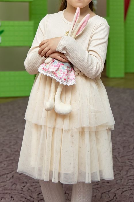 Продам святкову сукню