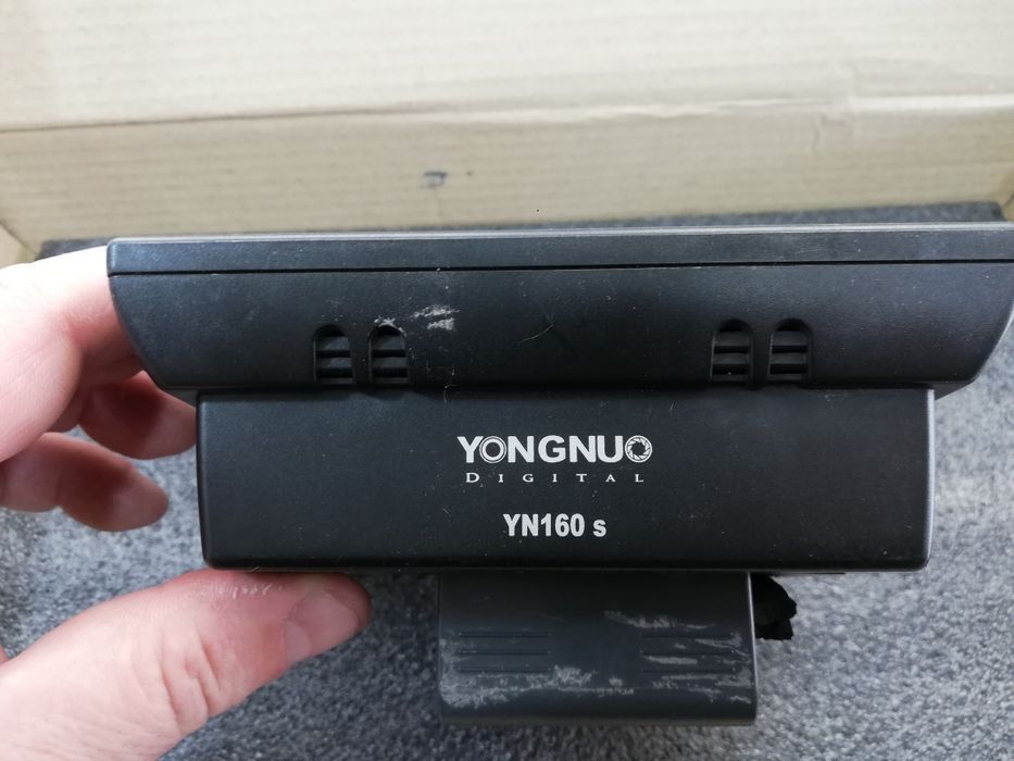 Акб Panasonic CGR-D16s на Вспышка Yongnuo YN-160s(Sony)