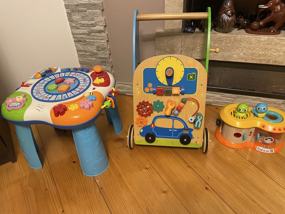 Stolik edukacyjny , pchacz drewniany