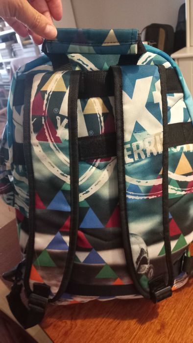 Mochila escolar como nova