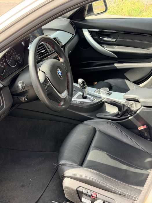 BMW 3 Series 2016 VIN WBA8E1C56HK479846 фото оголошення 14 з 24