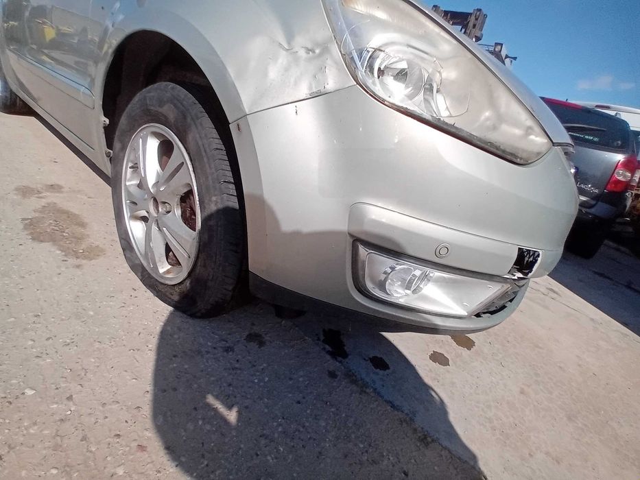 Ford Galaxy MK3 2.0CDTi 140KM 27 SREBRNY/Na części