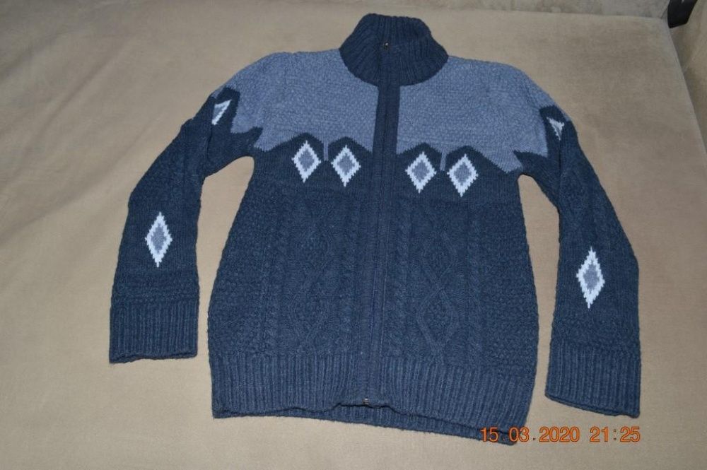 теплая кофта