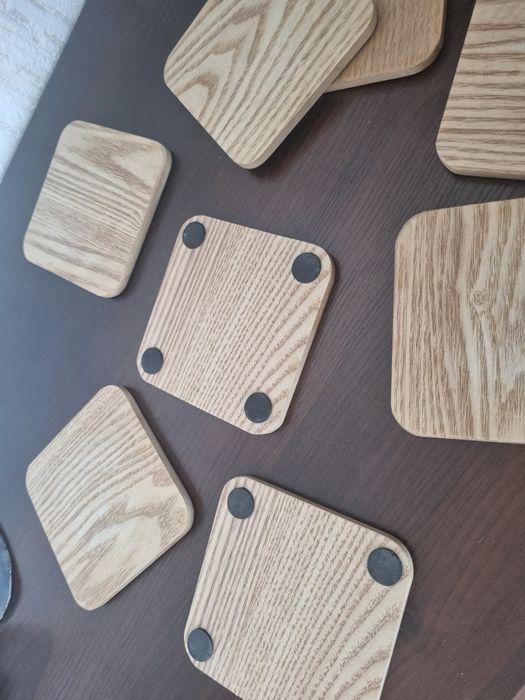 Podkładki na stół drewniane