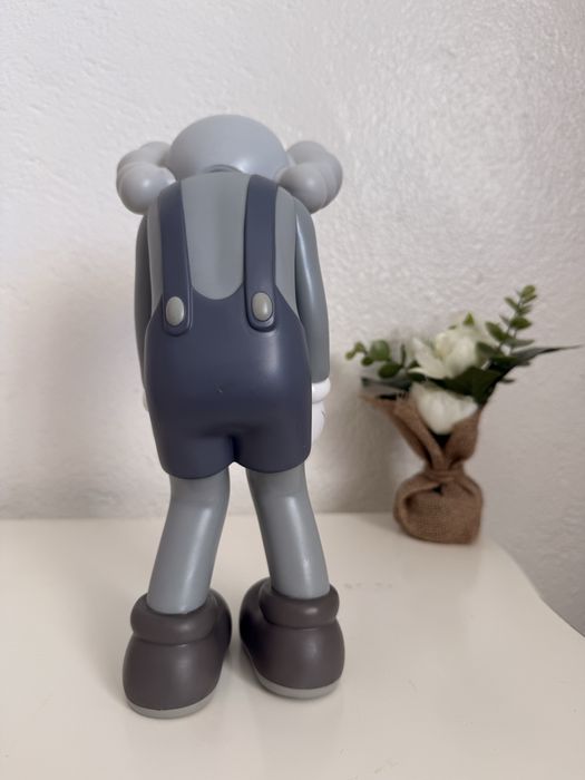 Boneco Kaws 37 Cm