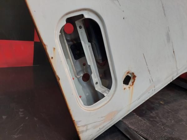 Porta frente direita MITSUBISHI Canter (FB7, FB8, FE7, FE8) VII