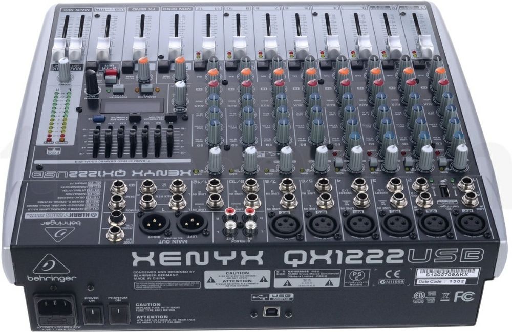 REBAIXA!! Mesa Som Beringuer QX1222USB 12 Canais