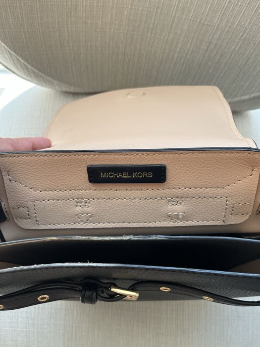 Mochila em pele Michael Kors