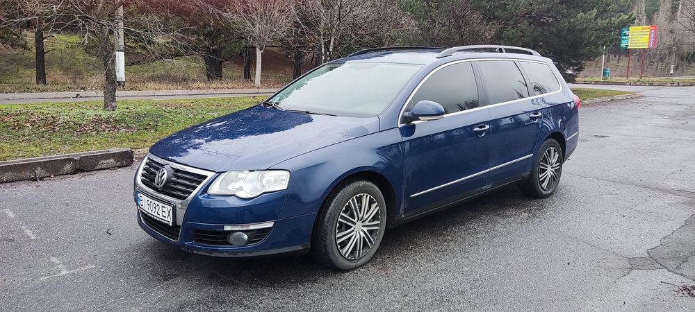 Двигун з паливною системою соmmon rail.
Було багато чого зроблено та замінено: ГРМ (+помпа), передня ходова поміняно, замінені задні пружини, на 270к. пробігу замінено маховик, комплект зчеплення. Замінені тормозна та охолоджуюча рідини. Замінена олива в КПП. В передніх фарах замінені лінзи на Bi-led. 
Лиге продаж. Обмін не цікавить.
За питаннями звертатися за тел. 06*********33