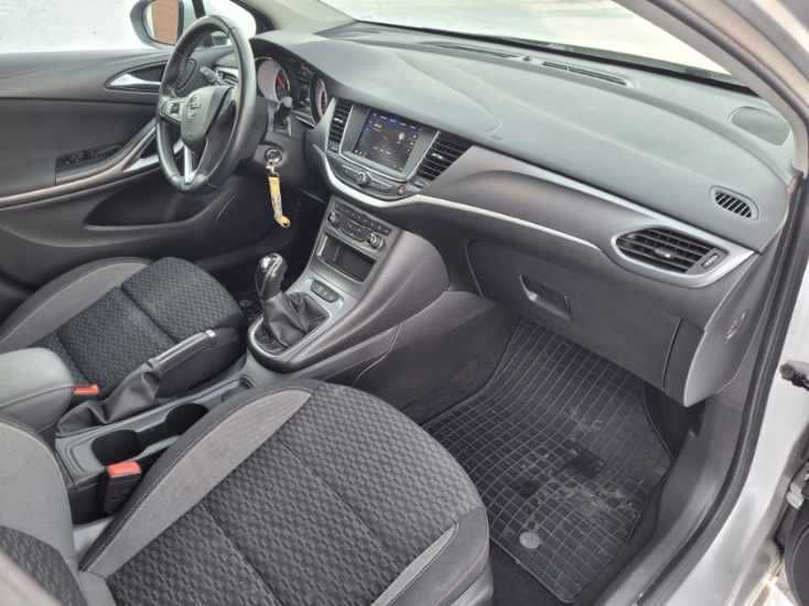 Wypożyczalnia wynajem samochodów osobowych