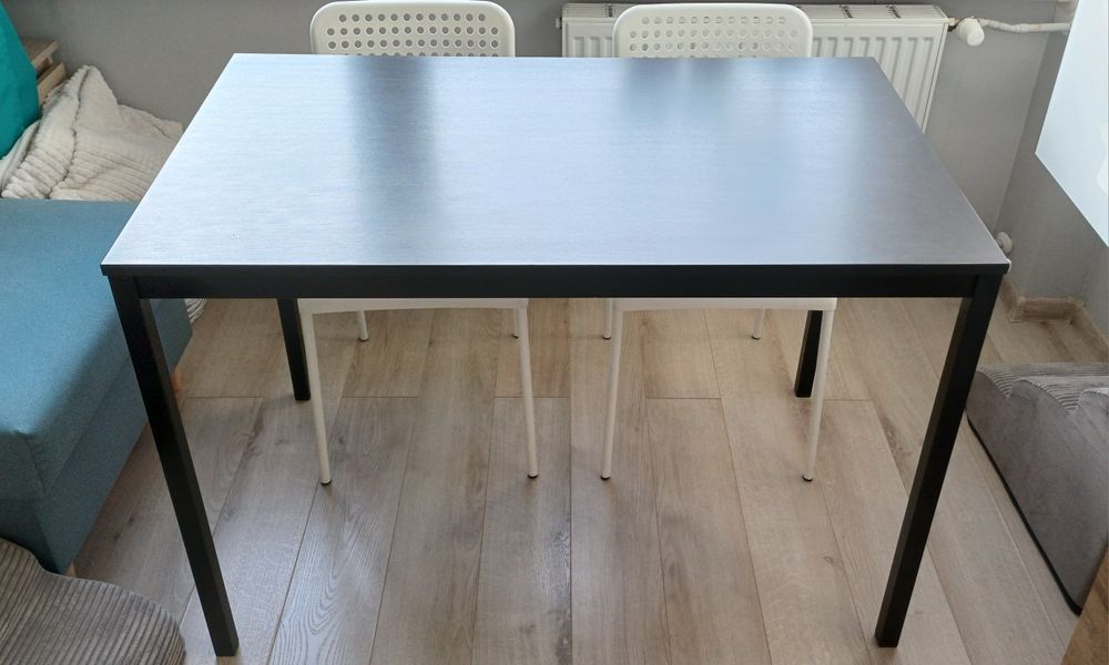 Stół - biurko Ikea Tarendo czarny
