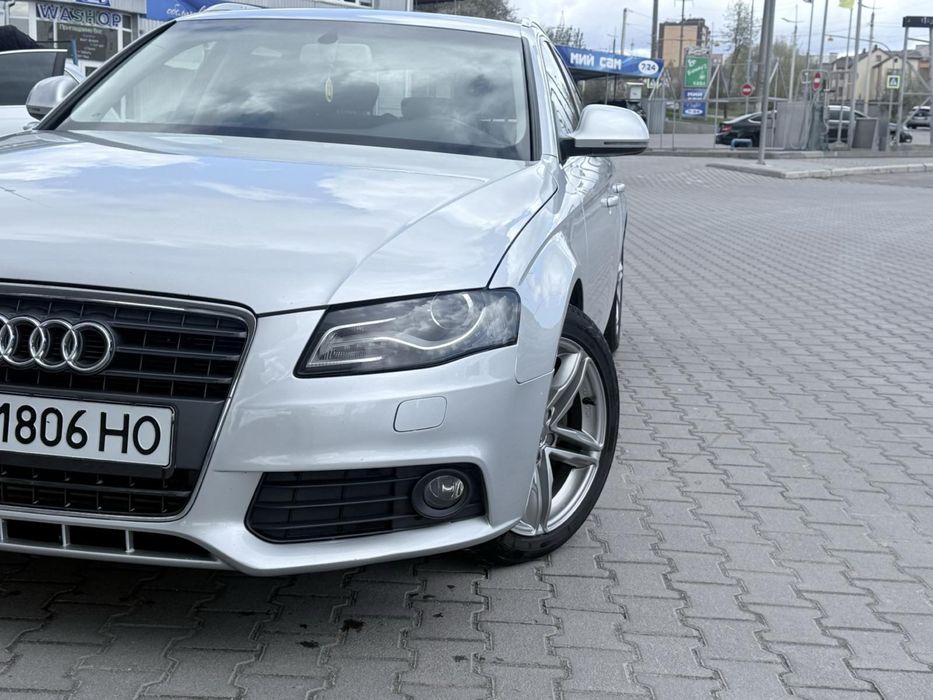 Audi A4–B8/8K-2009рік