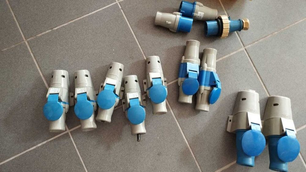Material eléctrico industrial, tomadas eléctricas vários