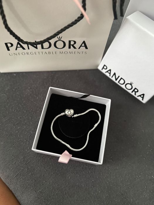 Pulseira Pandora  com caixa e saco