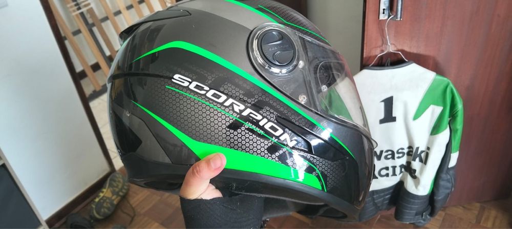 Capacete Scorpion