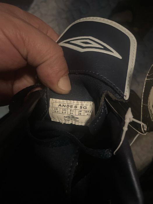 Спортивні бутси професіоналні