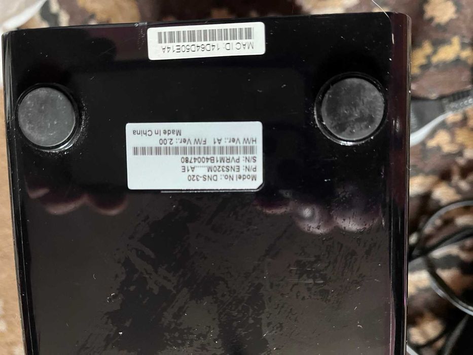 D-Link ShareCenter DNS-320 NAS на 2 HDD мережеве сховище