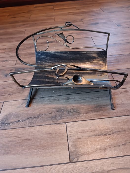 Kosz na drewno do kominka