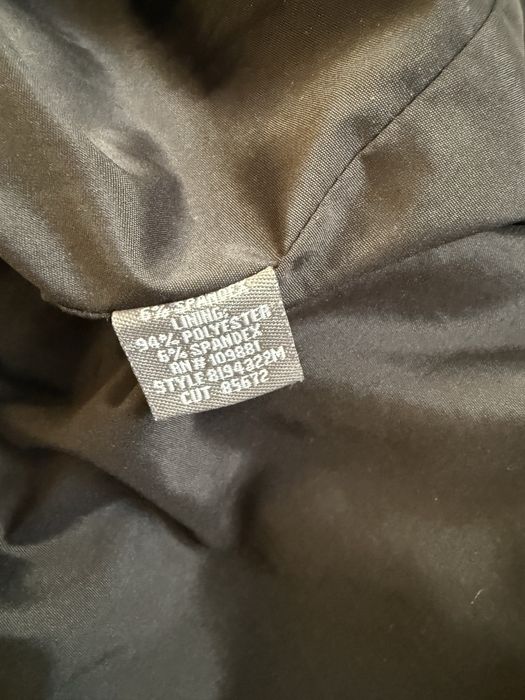 Czarna sukienka w kropki