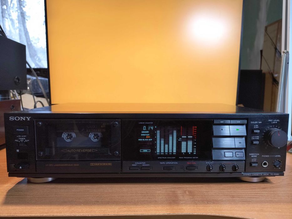 Magnetofon Sony TC-RX80ES Analizator widma biały kruk