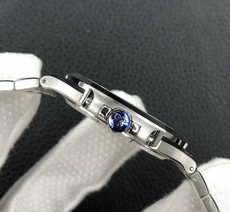 Мужские часы Patek Philippe Nautilus Tiffany