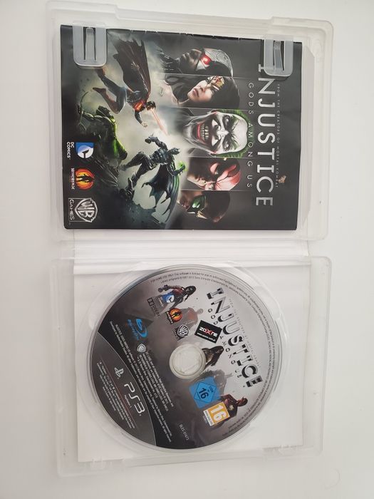 Injustice gra ps3