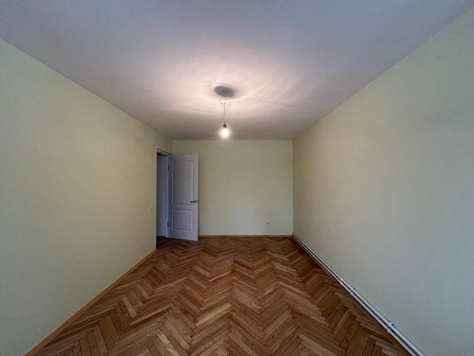 Продаж 3-кімнатної квартири